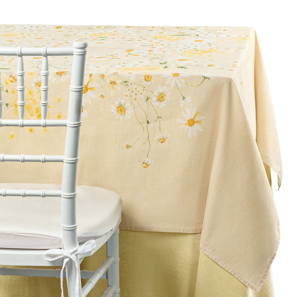 Daisy 60" Topper
