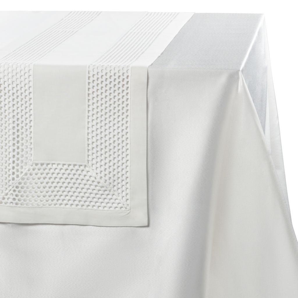Honeycomb Linen Runner