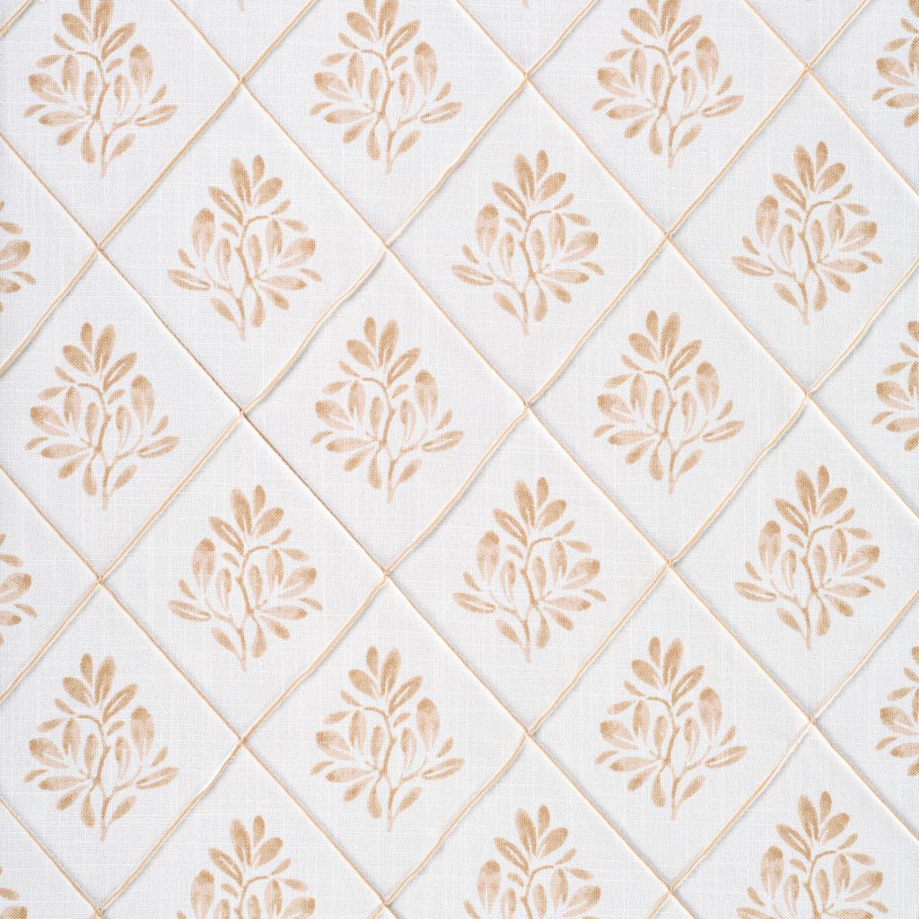 Taupe 3D Pintuck